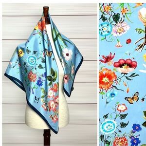 Lazyjack Press Twill Silk Scarf LA VIE EN ROSE Blue Floral Hand Rolled Italy